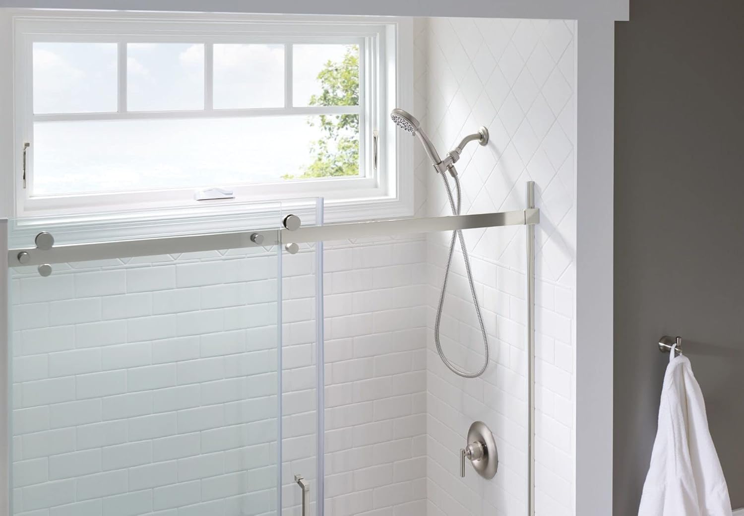 Moen 20091SRN 5-Setting Hand Held Brushed Nickel Spot Resist Shower Head