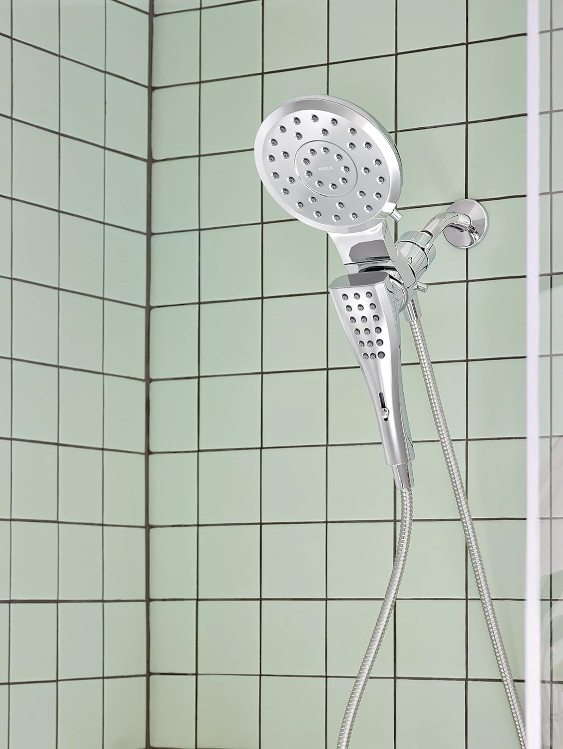 Moen Verso Chrome Rain And Handheld Showerhead Combo