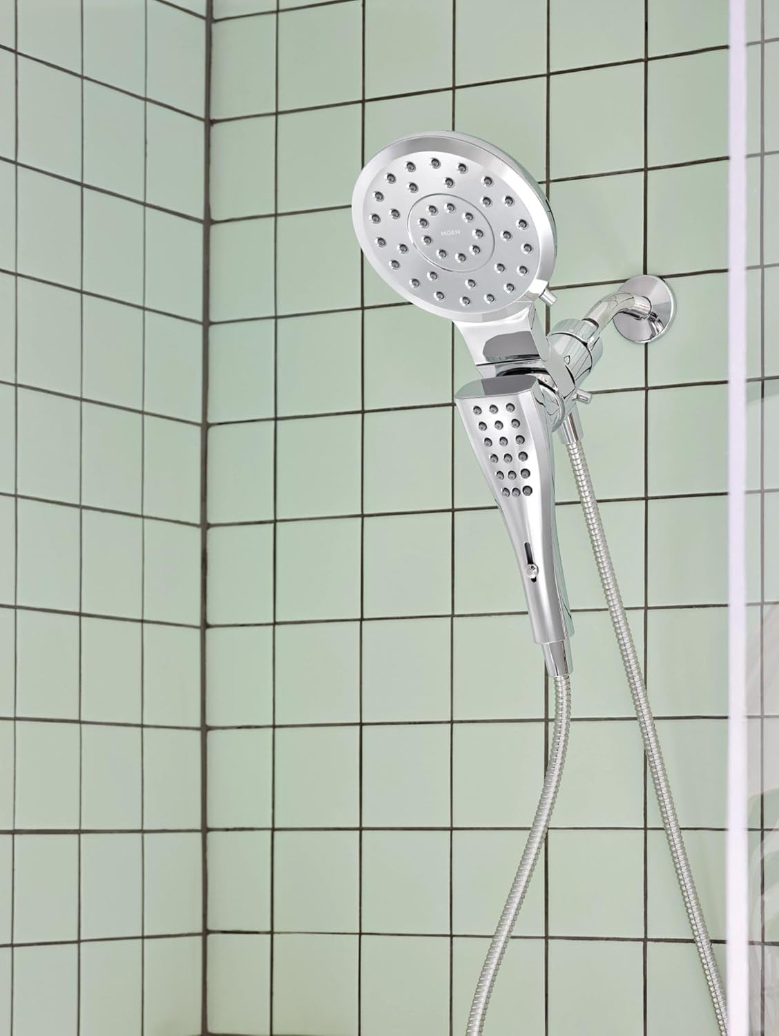 Moen Verso Chrome Rain And Handheld Showerhead Combo