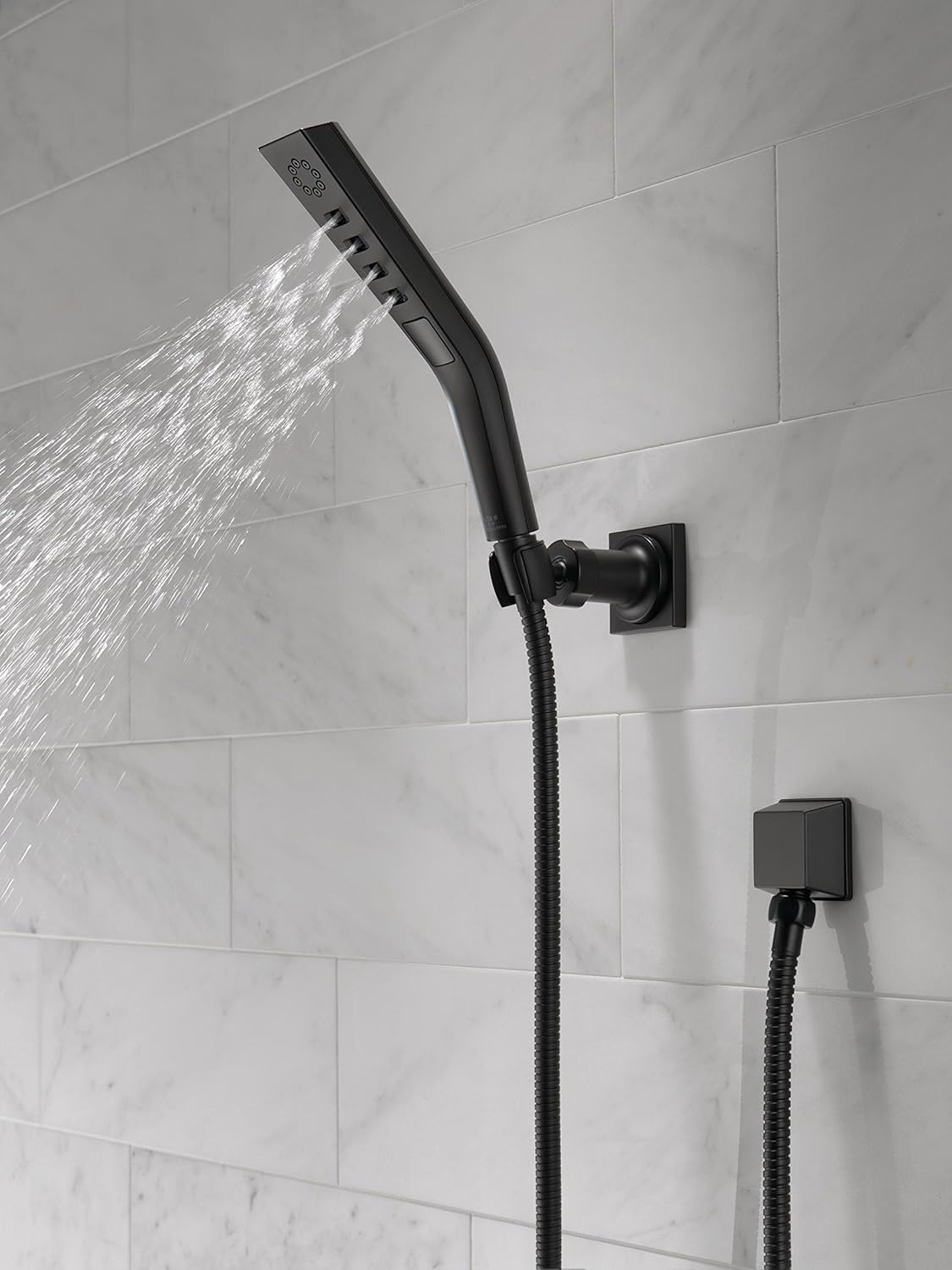 Delta Faucet 55799-BL Hand Shower with 3 Settings